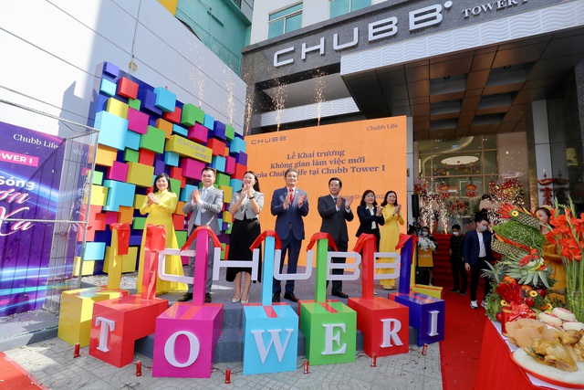 Chubb Life Việt Nam ra mắt diện mạo mới của văn phòng kinh doanh Chubb Tower 1 tại TP. Hồ Chí Minh và khai trương văn phòng kinh doanh thứ 4 tại Hà Nội  - Ảnh 1.