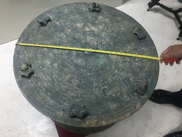 Trống đồng vừa được phát hiện ở Quảng Ninh có điều gì đặc biệt? - Ảnh 2.