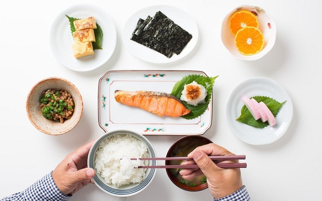 7 cách ăn uống giúp người Nhật sống thọ, thực tế rất đáng học hỏi và cực dễ áp dụng, chỉ cần thay đổi thói quen - Ảnh 2.