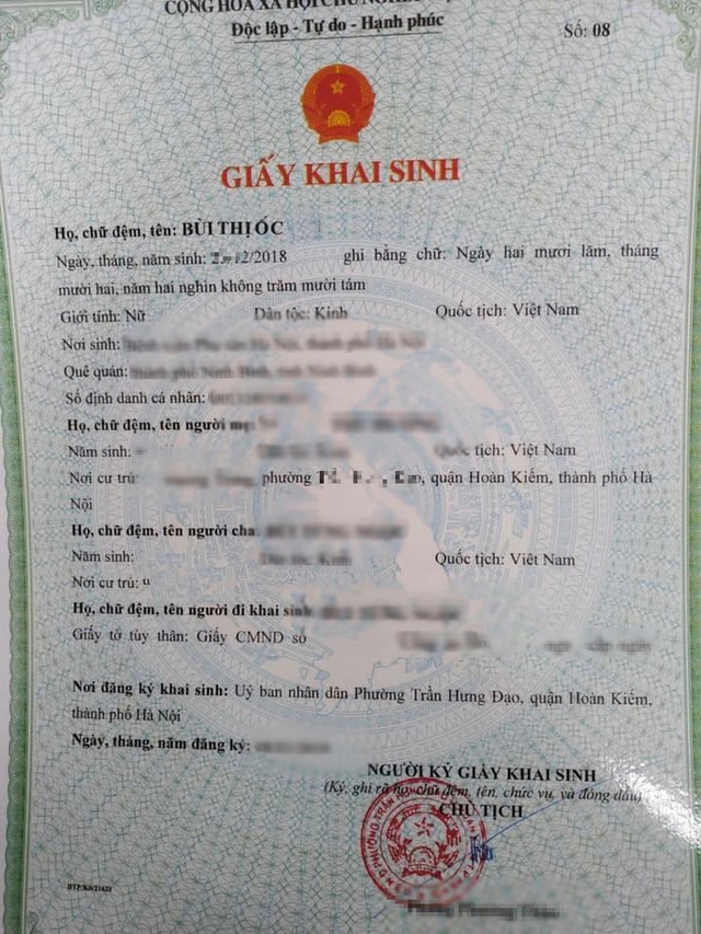 Khổ sở tên đặt không giống ai: Một người vợ giữa trung tâm Hà Nội phải "cầu cứu" vì tên chồng đặt cho con - Ảnh 1. Khổ sở tên đặt không giống ai: Một người vợ giữa trung tâm Hà Nội phải "cầu cứu" vì tên chồng đặt cho con - Ảnh 1.