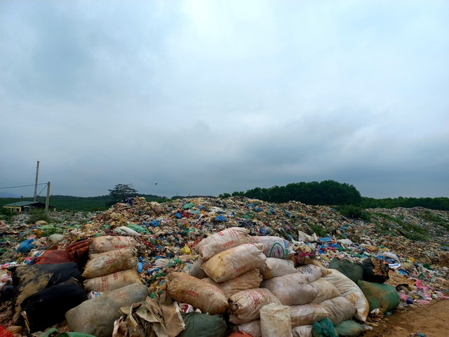 Vì sao dự án lò đốt rác hàng tỷ đồng không thể hoạt động trong khi những 'núi rác' dần hình thành? - Ảnh 8.