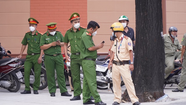 Thi thể Phó Chủ tịch TP HCM Lê Hòa Bình được đưa về nhà tang lễ Bộ Quốc phòng - Ảnh 2.