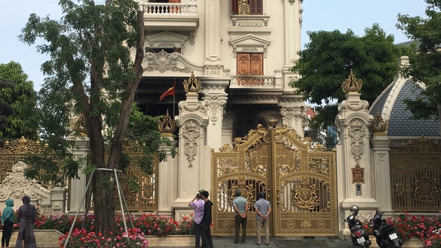 Vụ cháy biệt thự trăm tỉ ở Quảng Ninh: Nữ chủ nhân đã tử vong - Ảnh 8.