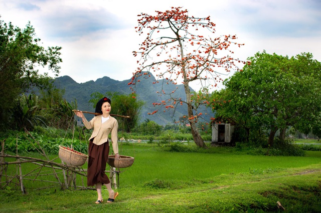 Ngây ngất với bộ ảnh 'bức họa đồng quê' của hai mẹ con ở Ninh Bình - Ảnh 9.