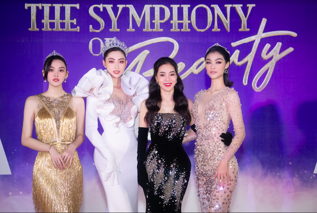 Thảm đỏ Chung khảo Miss World Vietnam 2022: Hai nàng hậu họ Đỗ diện đầm cut-out khoe body 'hút mắt' - Ảnh 2.