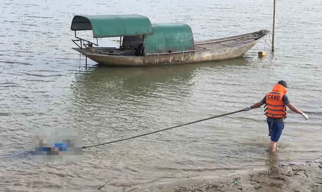 Nghệ An: Phát hiện một thi thể trôi dạt ở sông Lam - Ảnh 1.