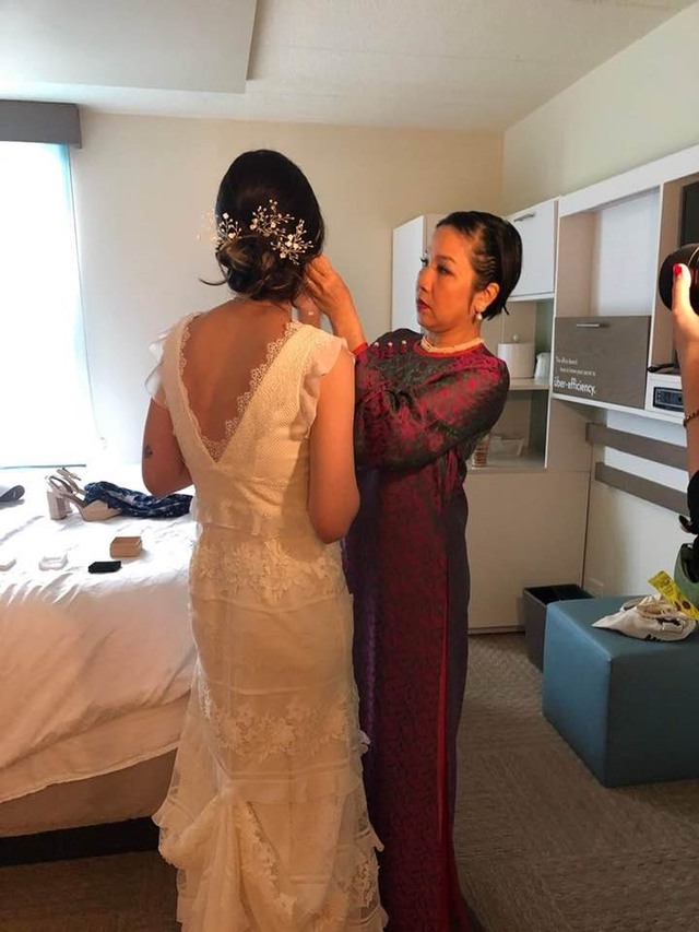 Đám cưới Anna Trương ở Mỹ: Ca sĩ Mỹ Linh rơi nước mắt cảnh cô dâu khiêu vũ cùng cha - Ảnh 2.