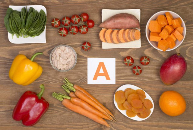 Điều gì xảy ra khi cơ thể chúng ta thiếu vitamin A? - Ảnh 2.