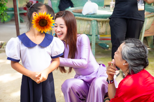 Hoa hậu Khánh Vân thực hiện lời hứa đặc biệt dành tặng các em nhỏ OBV nhân 1/6 - Ảnh 4.