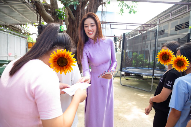 Hoa hậu Khánh Vân thực hiện lời hứa đặc biệt dành tặng các em nhỏ OBV nhân 1/6 - Ảnh 5.
