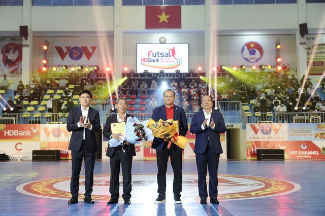 Giải Futsal HDBank Vô địch quốc gia 2022 trở lại đầy hấp dẫn  - Ảnh 1.