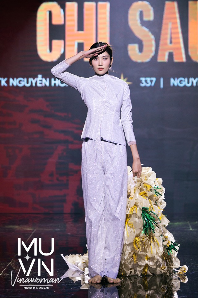 Top những trang phục dân tộc bị chê tơi tả tại Hoa hậu Hoàn vũ Việt Nam 2022 - Ảnh 9.