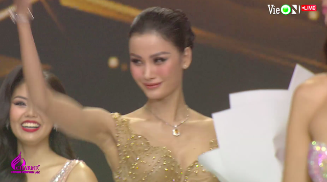 Cựu thí sinh Next Top Model và chị gái Nam Em giành 'cú đúp' đêm Bán kết Hoa hậu Hoàn vũ Việt Nam 2022 - Ảnh 7.