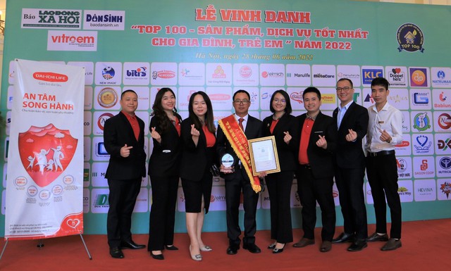 Dai-ichi Life Việt Nam vinh dự nhận giải “Top 100 - Sản phẩm, Dịch vụ tốt nhất cho Gia đình, Trẻ em” lần thứ hai - Ảnh 2.