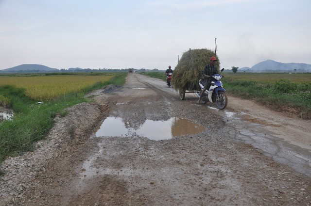 Tỉnh lộ 512 hư hỏng nghiêm trọng đoạn qua huyện Nông Cống: Sẽ được sữa chữa, hoàn trả sau khi dự án kết thúc - Ảnh 2.