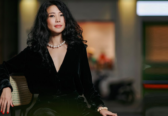 Phạm Anh Khoa tái xuất, đem rock vào show thời trang của NTK Hà Linh Thư - Ảnh 2.
