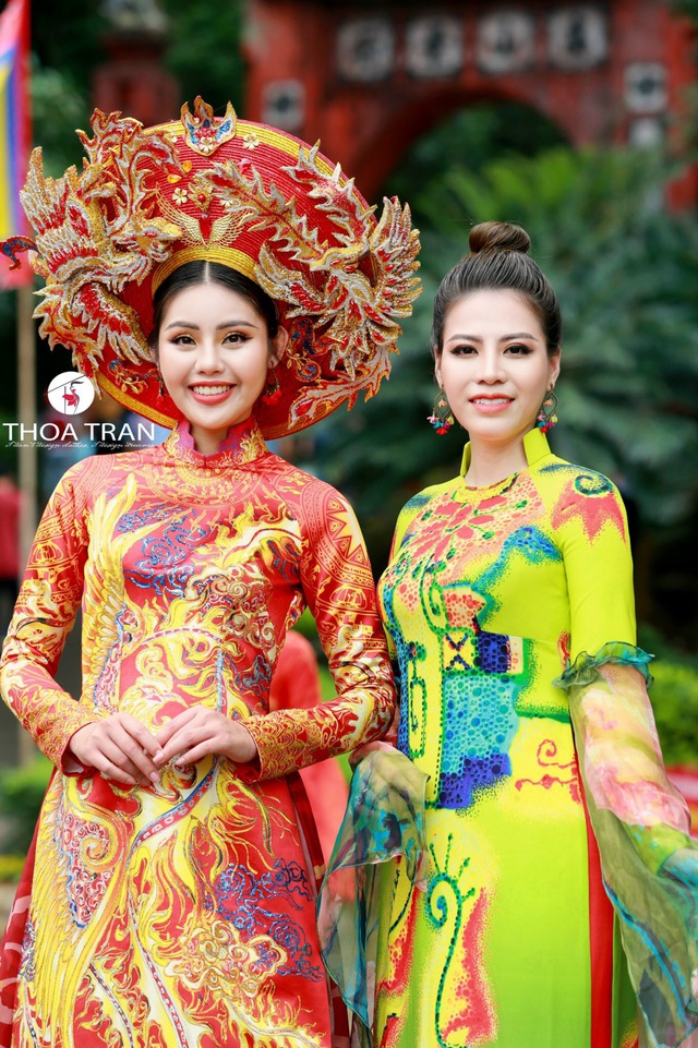 NTK Thoa Trần bùng nổ với đại tiệc thời trang Fashion show Bông hồng vàng - Ảnh 11.