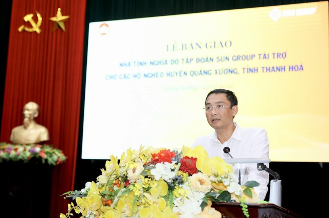 Thanh Hóa: Tập đoàn Sun Group trao tặng 18 căn nhà tình nghĩa tại Quảng Xương - Ảnh 2.