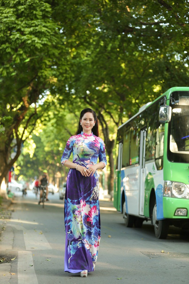 Người đẹp Hoa hậu Áo dài Việt Nam 2022 khoe sắc ở Hoàng thành Thăng Long - Ảnh 7.
