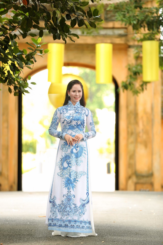 Người đẹp Hoa hậu Áo dài Việt Nam 2022 khoe sắc ở Hoàng thành Thăng Long
 - Ảnh 15.
