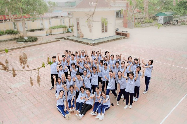 Một lớp học ở Hà Tĩnh có 42 em điểm trung bình môn Ngữ Văn trên 9 - Ảnh 5.