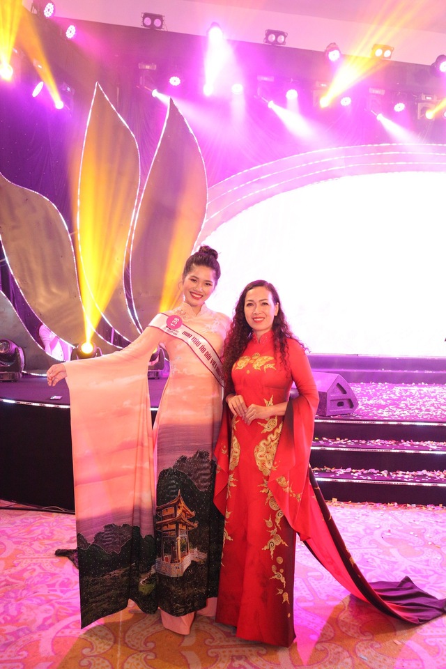 NTK Thuỷ Lê đưa Vũng Chùa – Đảo Yến lên áo dài, vào top 5 Hoa hậu Áo dài Việt Nam  - Ảnh 3.
