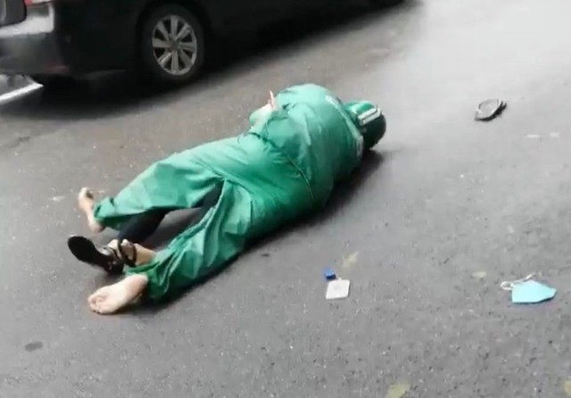Thông tin bất ngờ vụ người phụ nữ bị sát hại dã man trên phố Hàng Bài, Hà Nội - Ảnh 2.