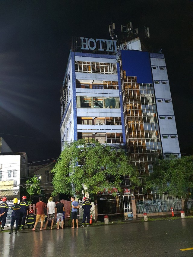Hải Phòng: Tháo dỡ khách sạn Hải Yến sau vụ sập khối nhà 5 tầng - Ảnh 1.