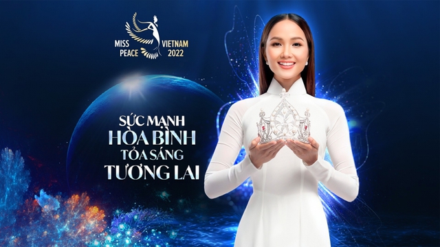 Top 5 ứng viên sáng giá Hoa hậu Hòa bình Việt Nam: Chiều cao khủng, ngoại ngữ 'không phải dạng vừa' - Ảnh 1.