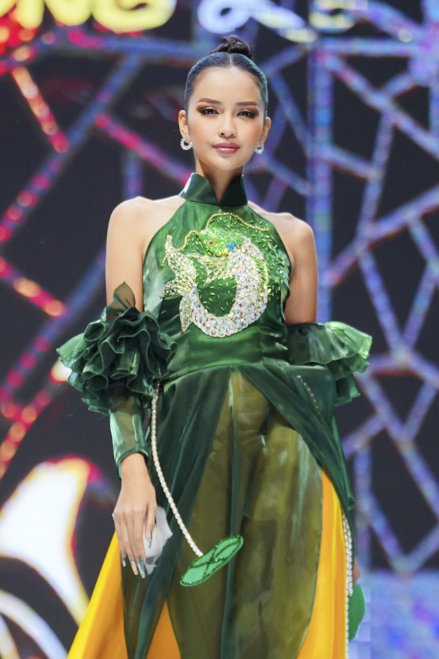 Hoa hậu Ngọc Châu sẽ trình diễn BST “Cá chép hóa rồng” của NTK Phương Hồ - Ảnh 1.