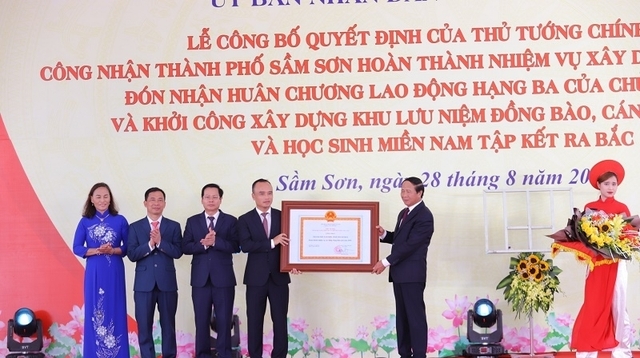 Thanh Hóa: Khởi công Khu lưu niệm đồng bào, cán bộ, chiến sĩ và học sinh miền Nam tập kết ra Bắc - Ảnh 6.