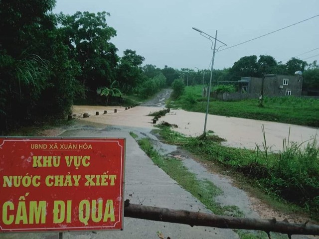 Thanh Hóa: Bố trí 1.250 bộ đội địa phương, dân quân ứng phó với diễn biến mưa lũ - Ảnh 1.