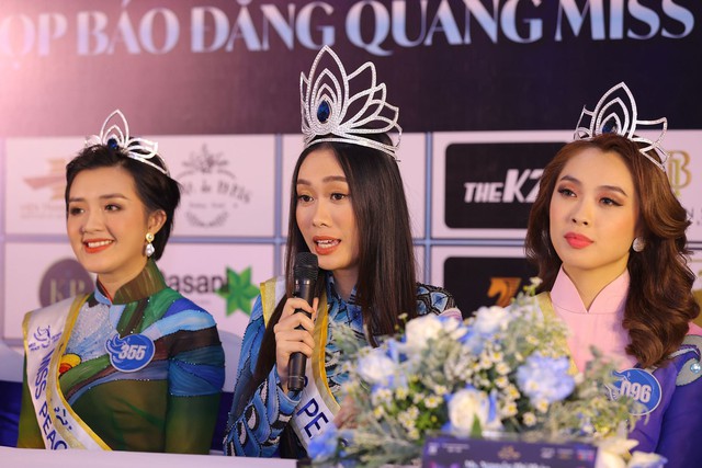 Tân Hoa hậu Ban Mai nói gì về tin đồn 'đi thi mồi', được Miss Universe Catriona Gray ưu ái? - Ảnh 2.
