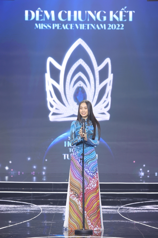 Người đẹp Trần Thị Ban Mai đăng quang Miss Peace Vietnam 2022 - Ảnh 4.