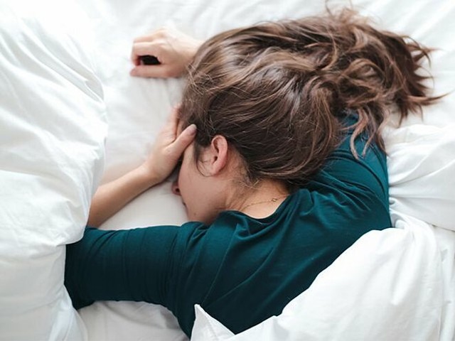 Duy trì 6 thói quan này khi ngủ có thể khiến bạn giảm tới 10 năm tuổi thọ! - Ảnh 6.