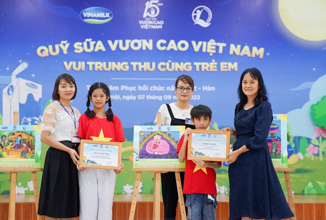 Thêm một mùa trung thu ấm áp trong hành trình 15 năm của quỹ sữa vươn cao Việt Nam - Ảnh 7.