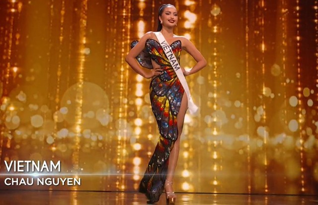 Bán kết Miss Universe: Ngọc Châu tỏa sáng, đại diện Hàn Quốc - Thái Lan catwalk lỗi - Ảnh 4.