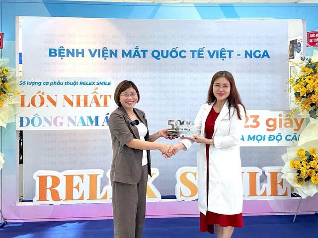 Mắt Việt - Nga nhận giải thưởng Số 1 Đông Nam Á về phẫu thuật khúc xạ Relex Smile - Ảnh 3.