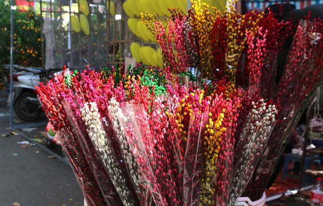 Chợ hoa Hàng Lược rực rỡ đón Tết Nguyên đán 2023 - Ảnh 9.