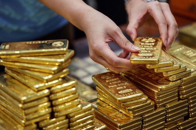 Giá vàng hôm nay (27/1): Lên cao chót vót, vàng SJC tăng vọt 68,5 triệu/lượng - Ảnh 2.