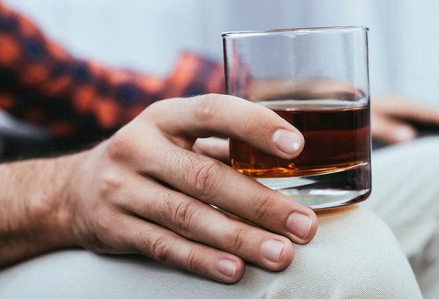 Sau khi uống rượu tuyệt đối không nên làm 5 điều này để giữ an toàn cho sức khỏe - Ảnh 3.