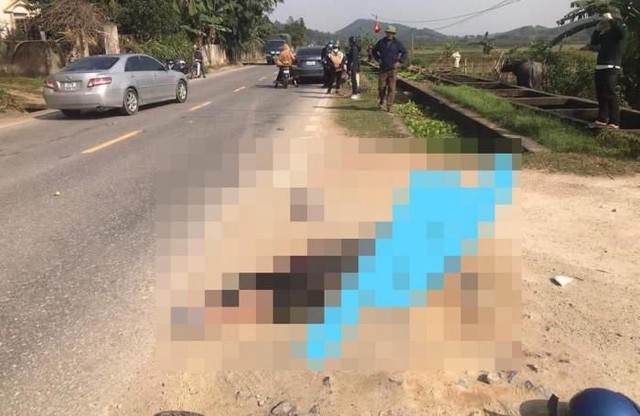 Nghệ An: Tìm được xe khách gây tai nạn khiến 1 chiến sĩ công an tử vong - Ảnh 1.