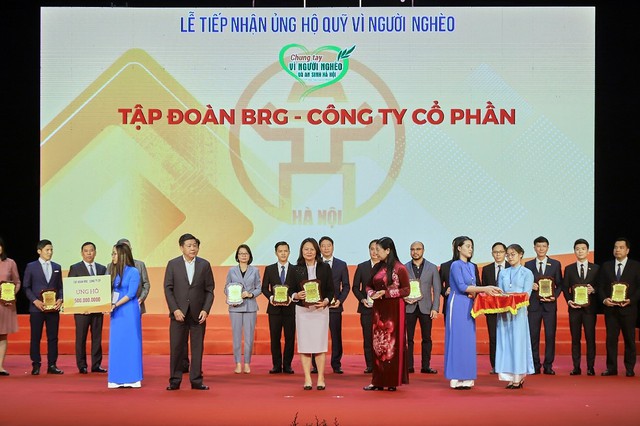 Tập đoàn BRG vinh dự nhận Cúp Thăng Long 2022 ghi nhận những đóng góp tích cực cho sự phát triển của Thủ đô - Ảnh 2.