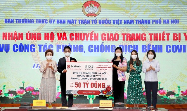 Chủ tịch Tập đo&agrave;n BRG nhận danh hiệu "Top 10 Doanh nh&acirc;n ti&ecirc;u biểu nhất Việt Nam năm 2022" - Ảnh 2.