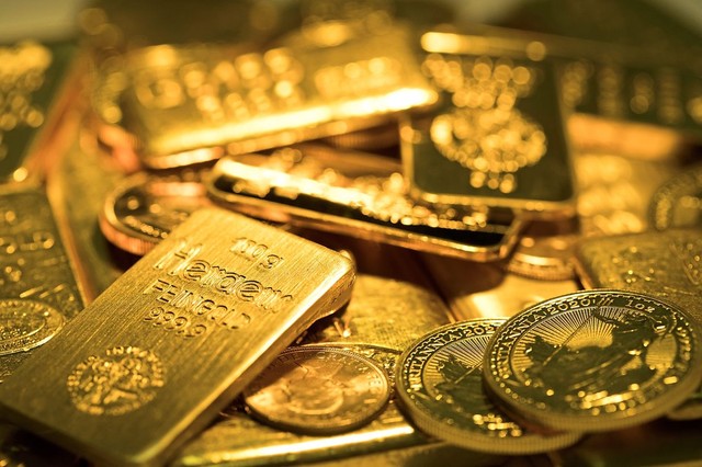Giá vàng hôm nay 9/1: Tăng phi mã, giá vàng trong nước vượt 67 triệu/lượng - Ảnh 2.