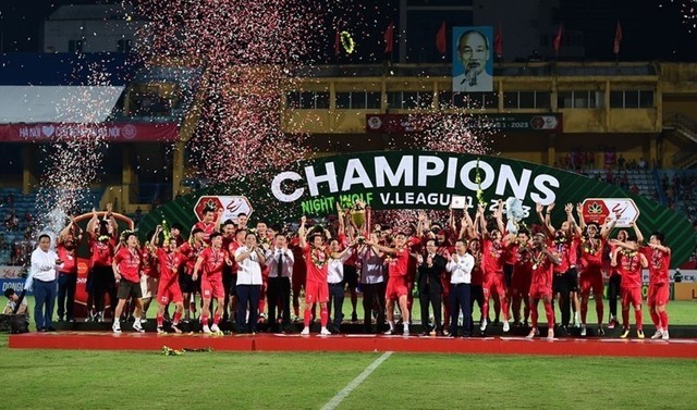 Lắp SCTV, thưởng thức trọn vẹn các trận cầu mùa giải V.League 2023 - Ảnh 1.