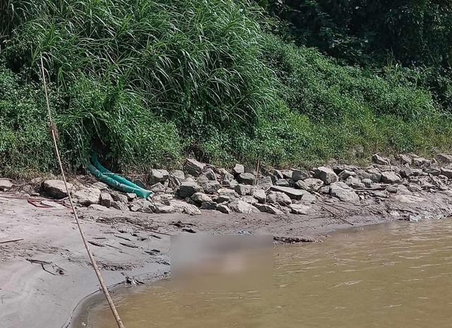 Hà Nội: Công an điều tra vụ phát hiện nhiều phần thi thể người trên sông Hồng - Ảnh 2.