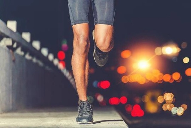 Người đàn ông 30 tuổi đột tử khi đang chạy bộ tập thể dục, chuyên gia khuyến cáo những điều cần biết để phòng tránh - Ảnh 2.