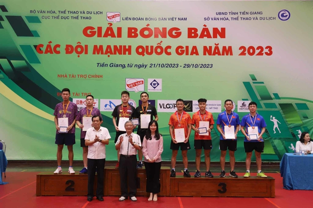Bóng bàn Hà Nội T&T giành 2 huy chương vàng tại giải các đội mạnh quốc gia - Ảnh 2.