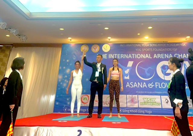 Giải Vô Địch Đấu Trường Yoga Asana và Flow Yoga Quốc tế 2023 diễn ra thành công tốt đẹp - tìm ra những gương mặt tài năng, xuất sắc nhất - Ảnh 1.